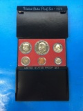 1975 United States Mint Proof Coin Set