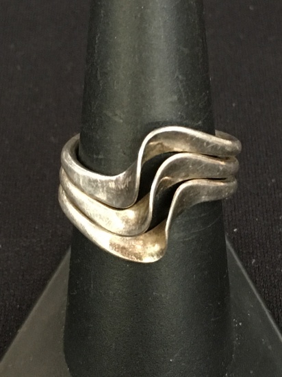 Wavy Modern Sterling Silver Ring Band - Size 8