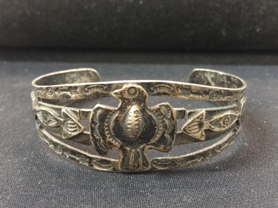 Native American Hand Carved Cuff Bracelet - 25 Grams