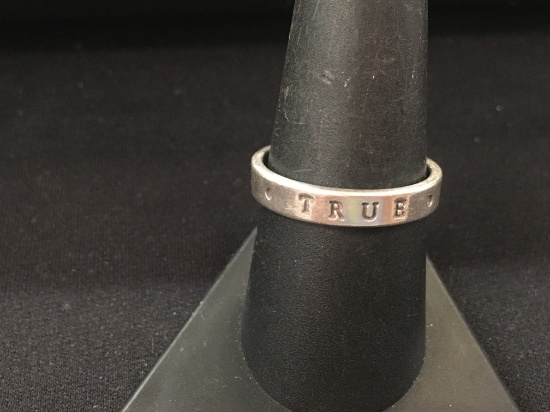 Petite "True Love Waits" Sterling Silver Pipe Style Band - Size 8.75