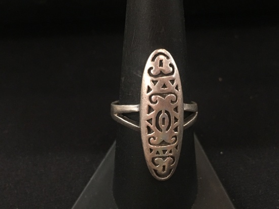 Larger Oblong Scroll Designed Sterling Silver Ring Band - Size 8.5