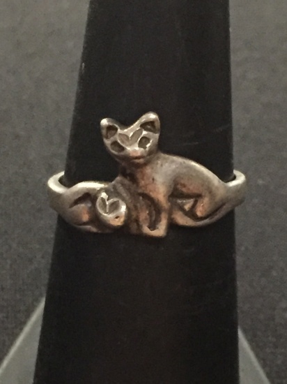 Designer NF Carved Cat Sterling Silver Ring Band - Size 6.75