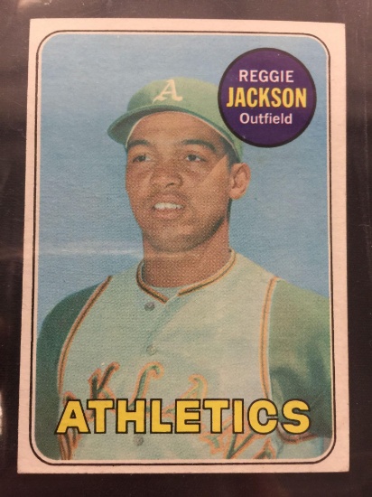 1969 Topps #260 Reggie Jackson A's Rookie Baseball Card