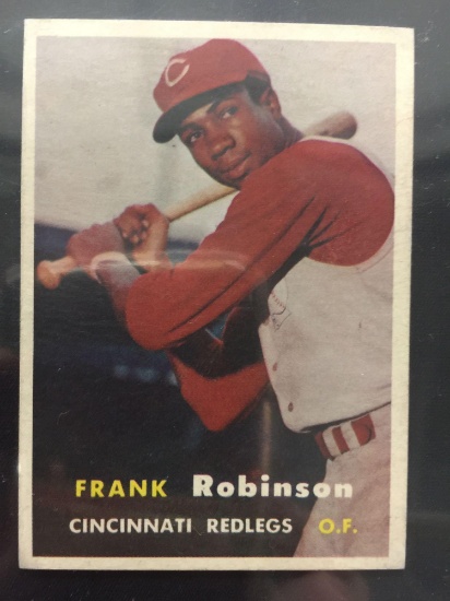 1957 Topps #35 Frank Robinson Reds Orioles Rookie Vintage Baseball Card