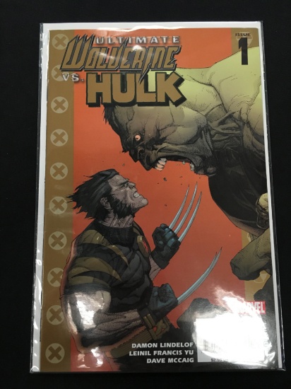 Ultimate Wolverine vs Hulk #1-Marvel Comic Book