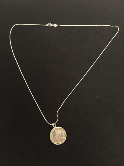 Venezuelan 1960 83.5 Silver Coin Pendant w/ 24" Snake Chain