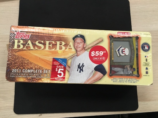 Factory Sealed Topps 2011 Baseball Complete Set Orange W/ Mickey Mantle Relic Card