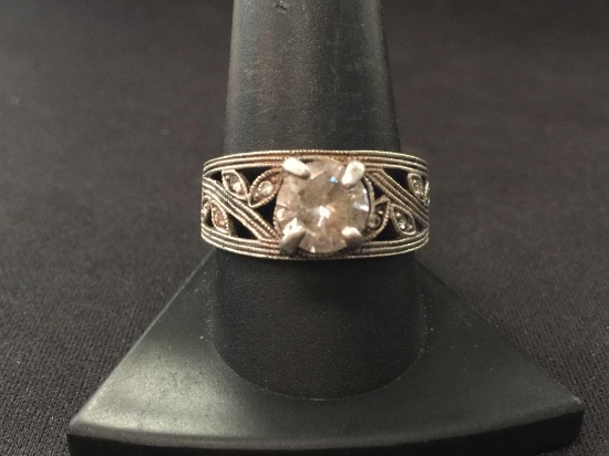 CZ Lined Floral Design Sterling Silver Ring - Size 11