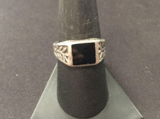 Vintage Carved Sterling Silver & Black Onyx Ring - Size 8.5