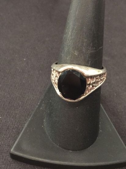 Black Rhinestone Thick Sterling Silver Pierced Ring - Size 8