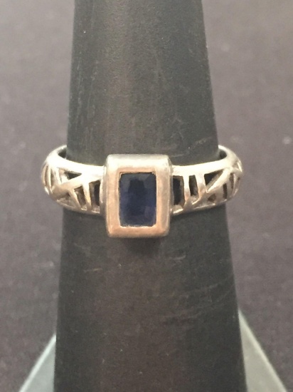 London Blue Topaz Sterling Silver Ring - Size 6