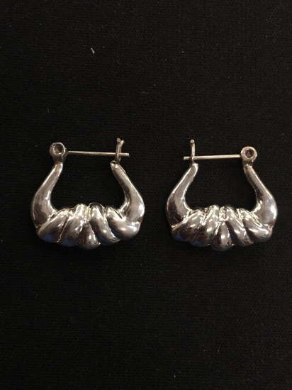 Vintage Scallop Styled Sterling Silver Pair of Hoop Earrings