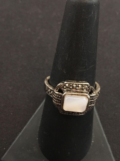 Vintage Sterling Silver Ring W/ MOP & Marcasite - Size 7.75