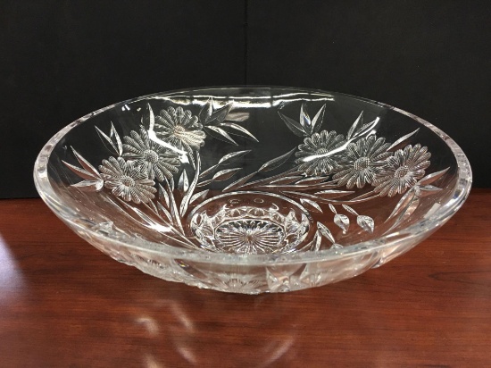 Gorgeous Shannon Crystal Desins of Ireland 24% Lead Crystal - Crystal Dish