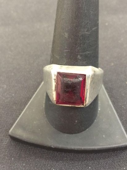 Beautiful Red Rhinestone Sterling Silver Ring - Sz 10.5 (7 Grams)