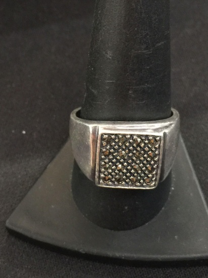 Marcasite Lined Face Sterling Silver Ring - Sz 11 (9 Grams)