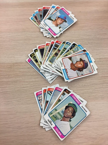 27 Card Lot of 1974 Topps Baseball Vintage Cards