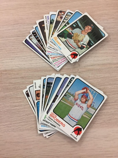 20 Card Lot of 1973 Topps Baseball Vintage Cards