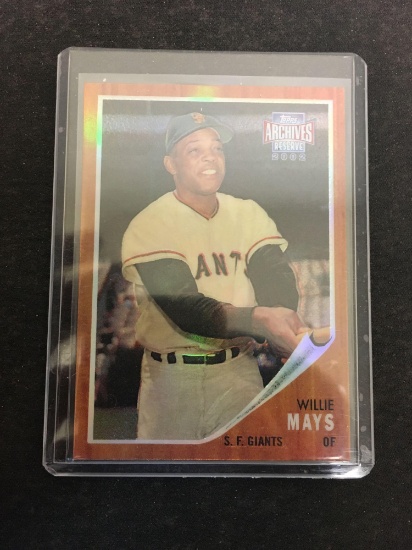 2002 Topps Archives Reserve Willie Mays Giants Baseball Card