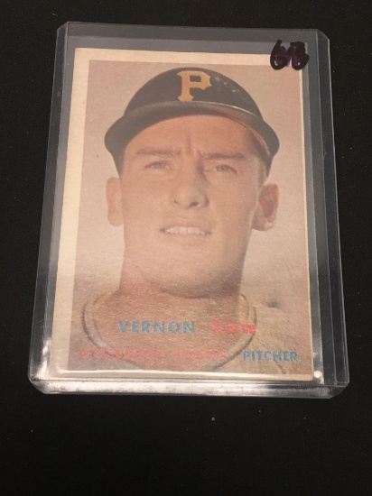 1957 Topps #199 Vernon Law Pirates Vintage Baseball Card