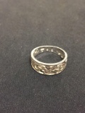 Flower Filigree Engraved Sterling Silver Ring Band - Size 6.5