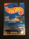 1995 Hot Wheels Velocitor Blue #471
