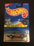 1996 Hot Wheels Race Team Series III '80s Corvette Blue #4/4