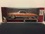 Road Signature Die Cast Metal Collection Deluxe Edition 1963 Chrystler Turbine Replica