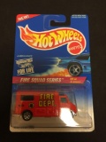 1995 Hot Wheels Fire Squad Series Ambulance Red #1/4
