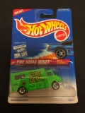 1995 Hot Wheels Fire Squad Series Ambulance Green #1/4