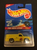1995 Hot Wheels Fire Squad Series Rescue Ranger Yellow #2/4