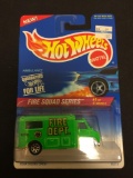1995 Hot Wheels Fire Squad Series Ambulance Green #1/4