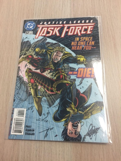 DC Comics, Justice League Task Force #32-Comic Book
