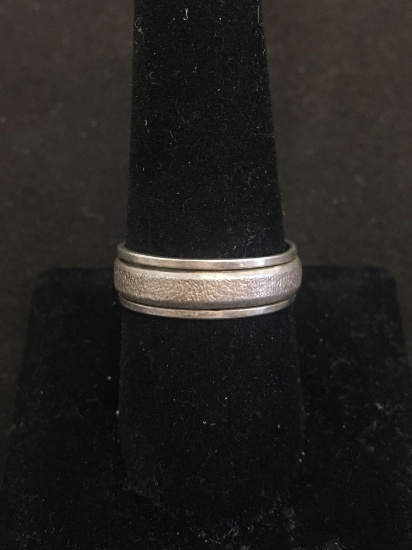 Textured & High Polished 6mm Wide Sterling Silver Spinner Ring Band - Size 9.5