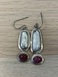 Bezel Set Mother of Pearl & Ruby Cabochon Accented 2.5
