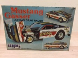 MPC Mustang Gasser AA/GAS Drag Racer 1:25 Scale Model Kit