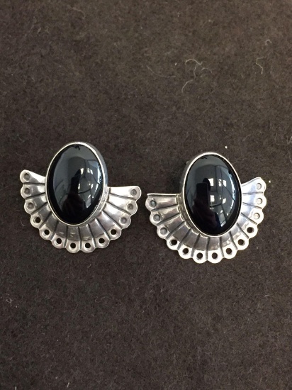 Q.T. Designed Vintage Fan Styled Oval Onyx Cabochon Center Pair of 1" Long Sterling Silver Earrings