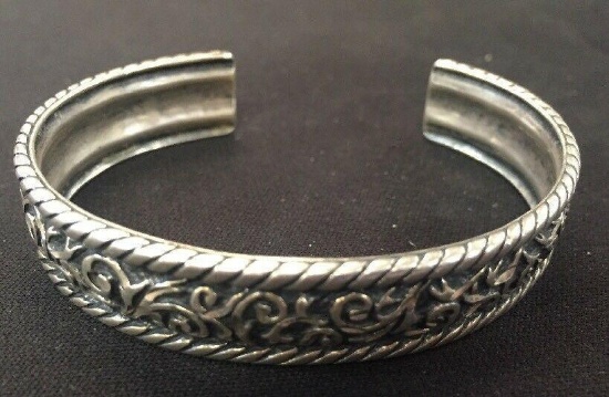 Signed Carolyn Pollack Sterling Silver Floral Cuff Bracelet B5