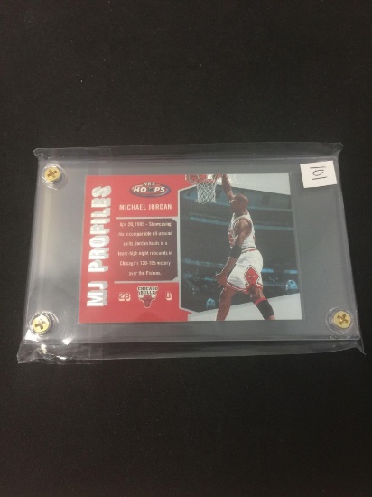 2005-06 Upper Deck Hoops MJ Profiles Michael Jordan Bulls Basketball Card in Screwdown Holder