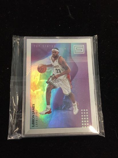 2018-2019 Panini Status ?LeBron James? Cleveland Refractor