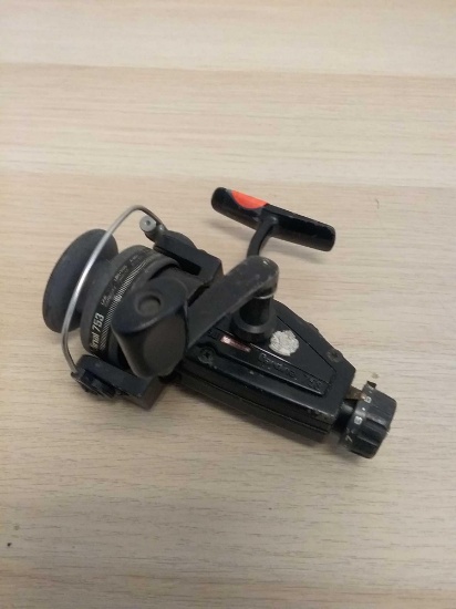 Abu Garcia Cardinal 753 Spinning Fishing Reel