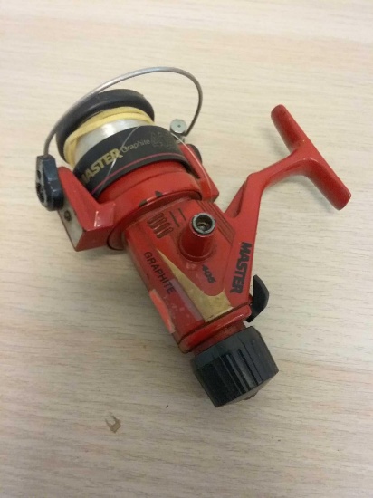 Master Graphite 405 Spinning Fishing Reel