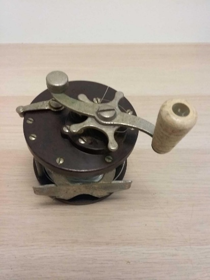 Penn 85 Fishing Reel