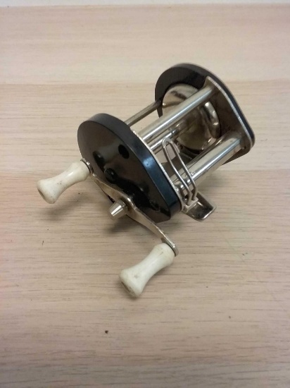 Fishing Reel-Japan