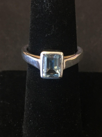 Bezel Set 7x5mm Emerald Cut Blue Topaz Center Sterling Silver Solitaire Ring Band-Size 6