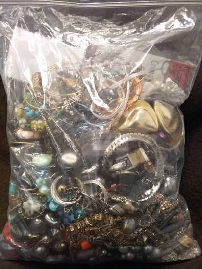 Giant Bag Of Estate Costume & Vintage Jewelry Over 4 Pounds