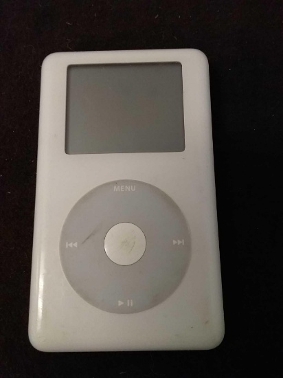 Apple iPod Classic 4th Edition Generation White - MP102 - Untested