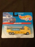 New in Package 1996 Hot Wheels Haulers Telephone Maintenance