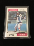 1974 Topps #20 Nolan Ryan Angels Vintage Baseball Card