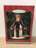 Hallmark Keepsake Star Trek Ornament - Captain Kathryn Janeway